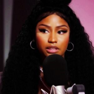 Meet your Posher, Cristina